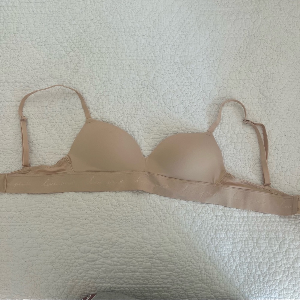 NWT VICTORIA SECRET BRA